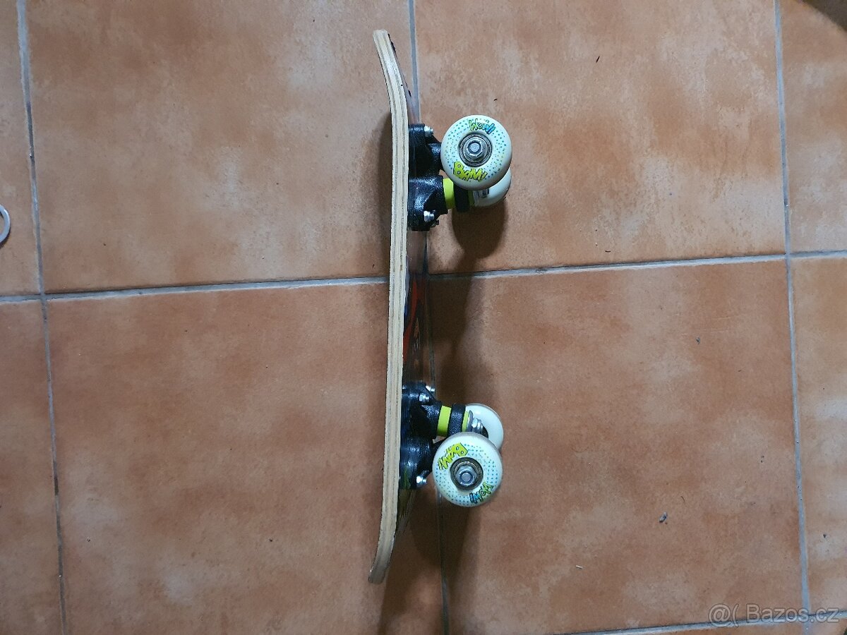 Skateboard
