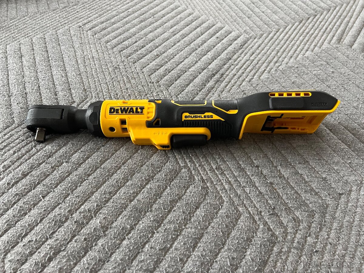 Dewalt Nova 20V Brushless 3/8” 10 mm Ratchet Na Prodej