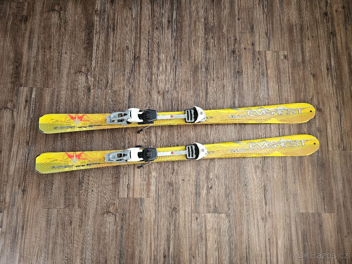 Skialp set lyže Everest 144 cm pásy Montana vázání