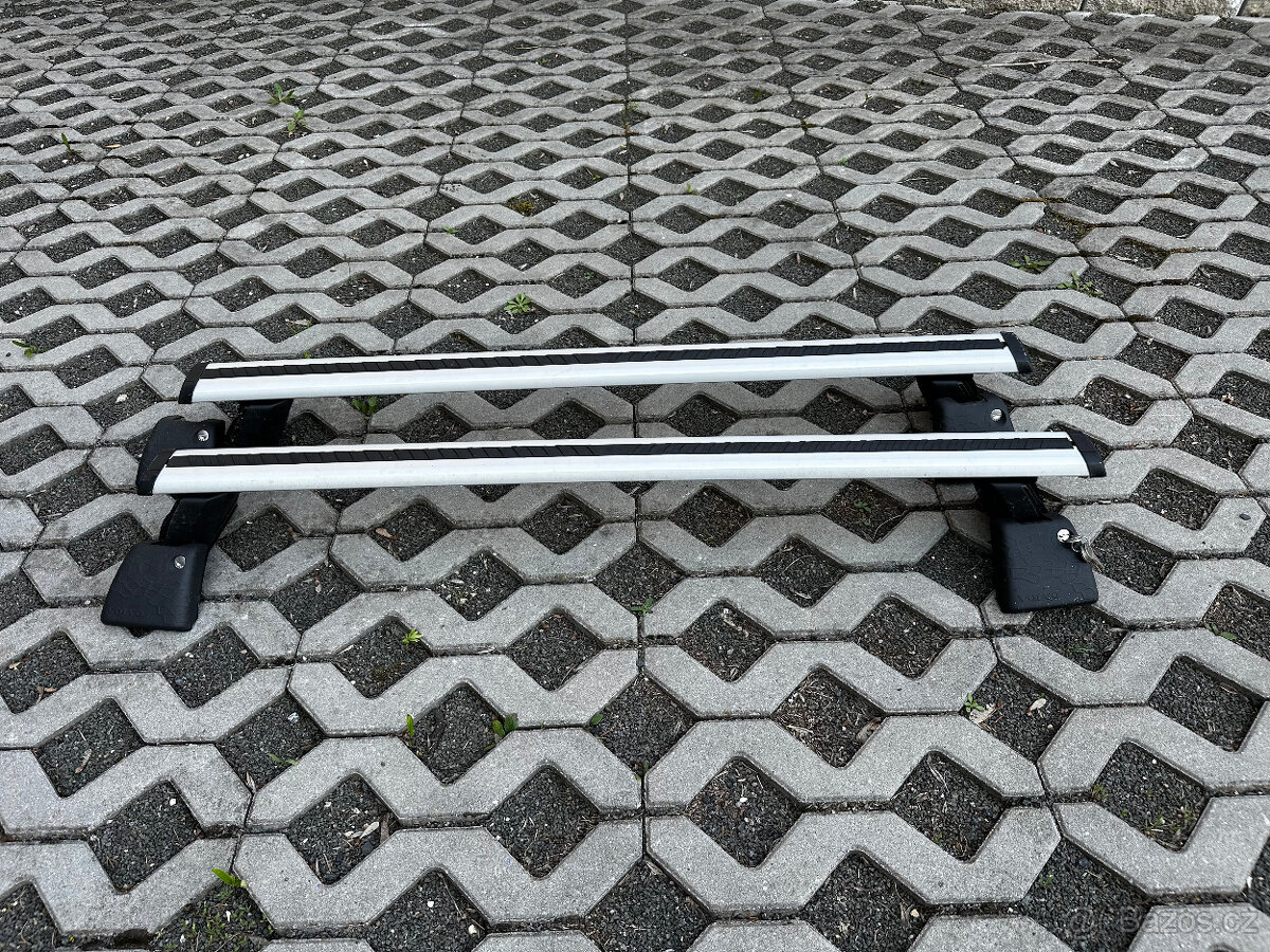 ORIGINÁL PŘÍČNÍKY na VOLVO XC90