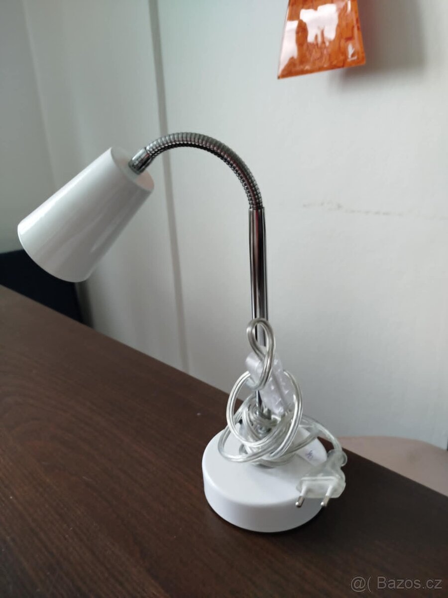 Stolní lampa