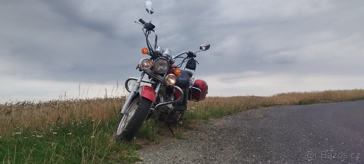 Yuki 125 vista