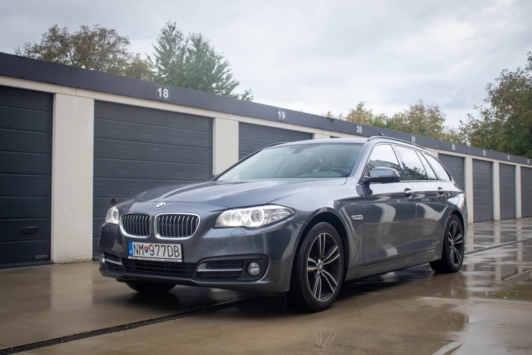 BMW Rad 5 Touring 520D XDRIVE 2016 /AJ NA SPLÁTKY/