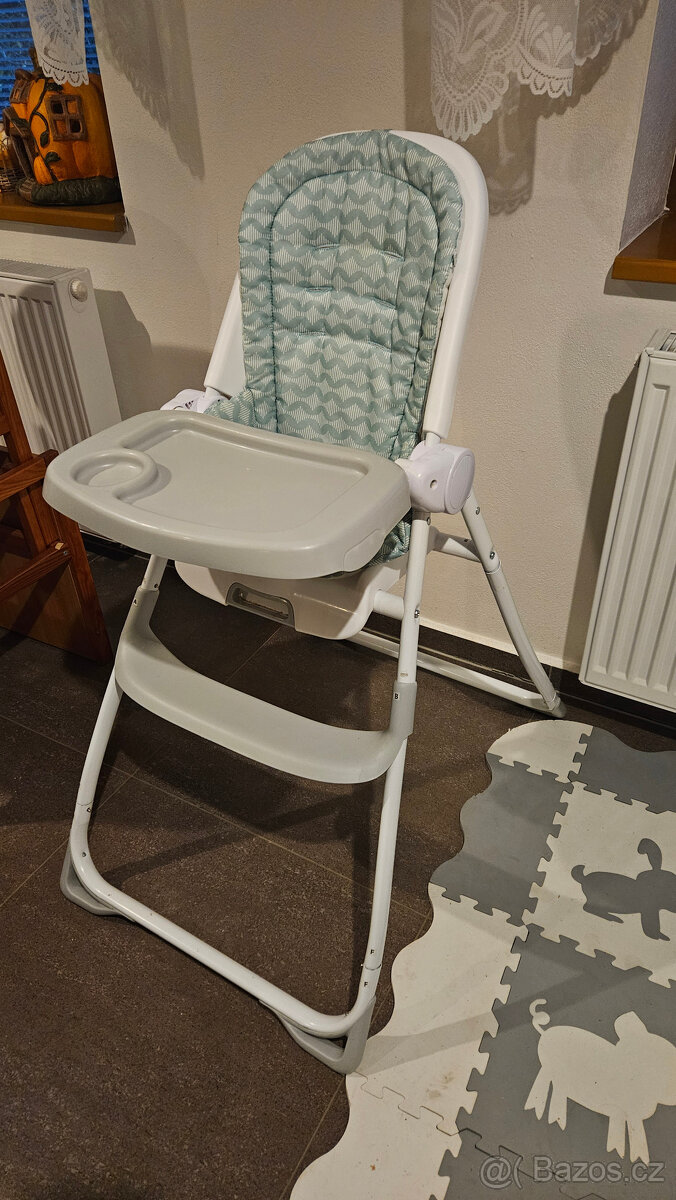 Krmící židlička