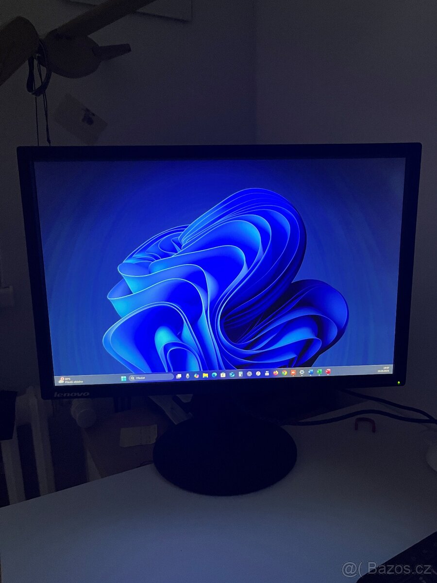 Monitor Lenovo T2254p