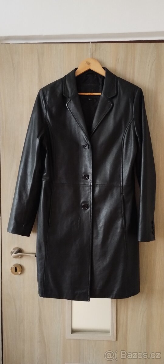 Kožený kabát Kara