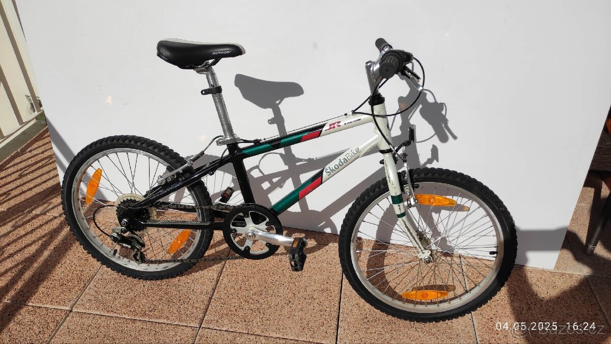 Author Cosmic "20" (5-8 let)