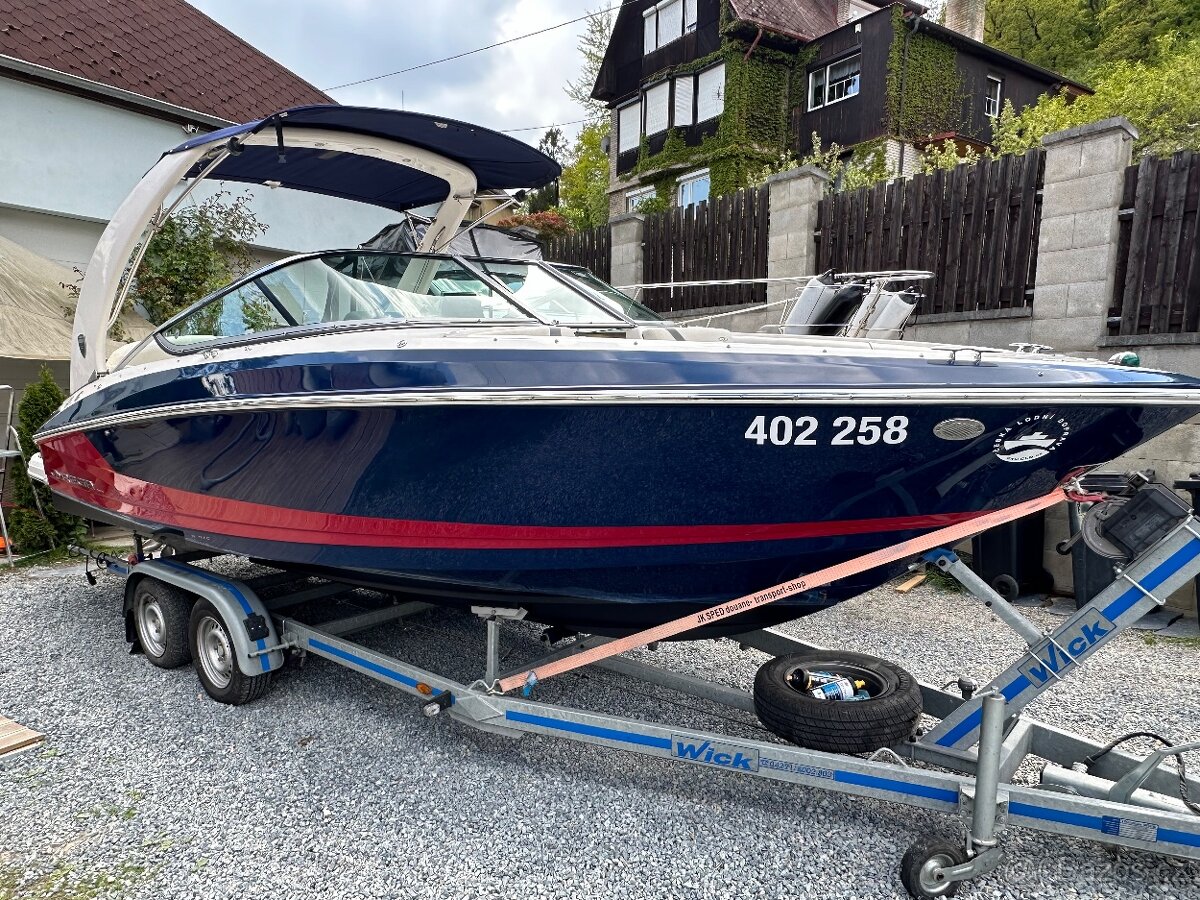 Regal 2300 Bowrider