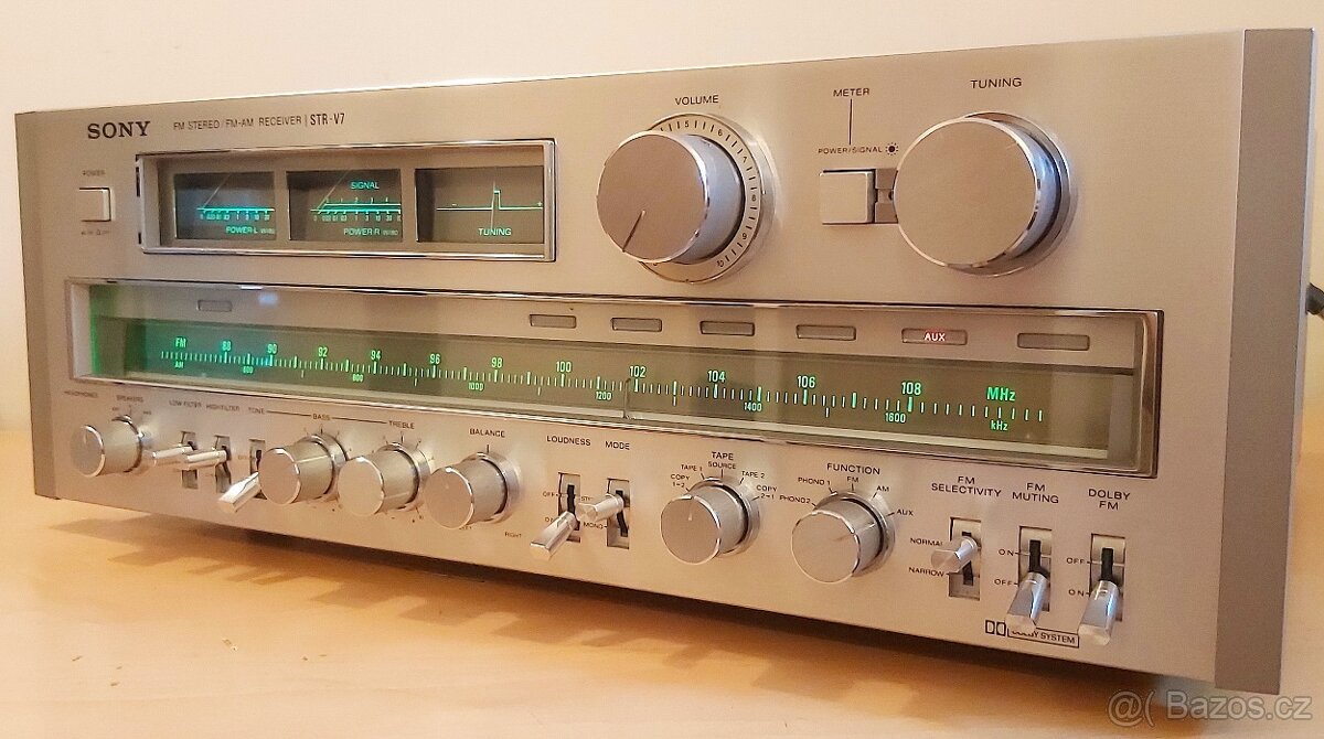 SONY STR-V7 STEREO TOP END MONSTER RECEIVER SUPERB STAV LEDY