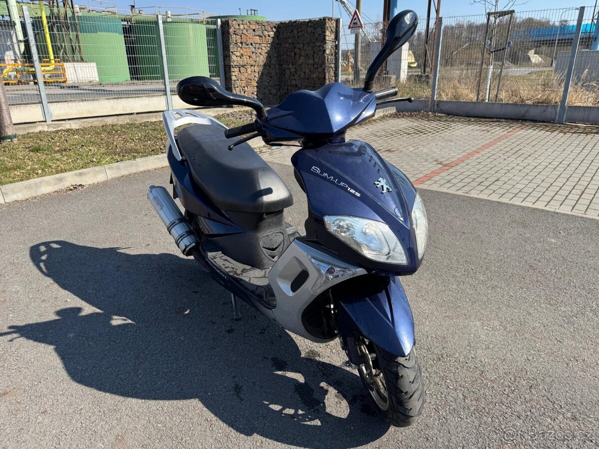 Skútr Peugeot sup-up 125