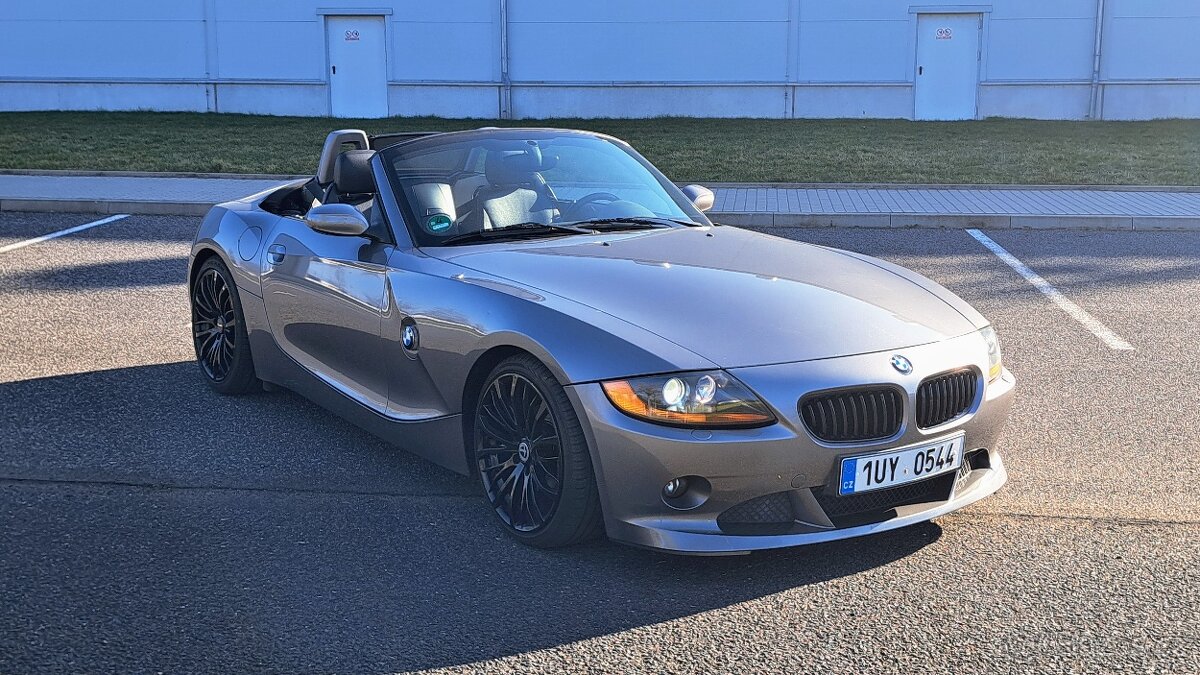 BMW Z4 Roadster 2.5i E85