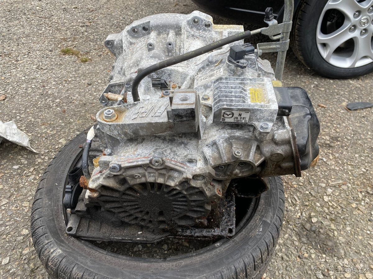 Mazda 5 automatická převodovka