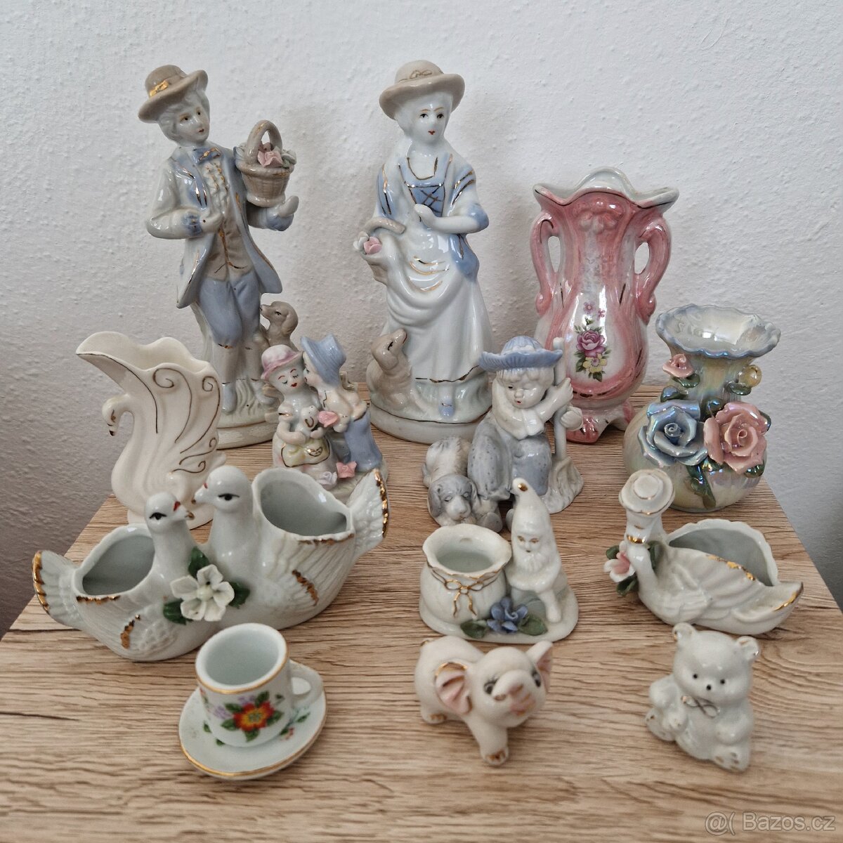 Porcelánové sošky a vázičky mix
