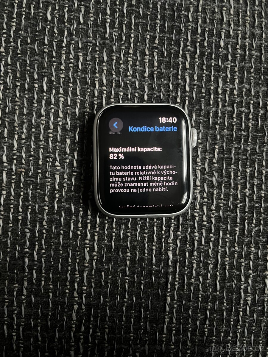 Prodám Apple Watch SE