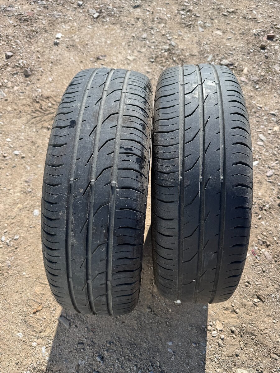 Pneumatiky letní 195/65 R15 2Ks