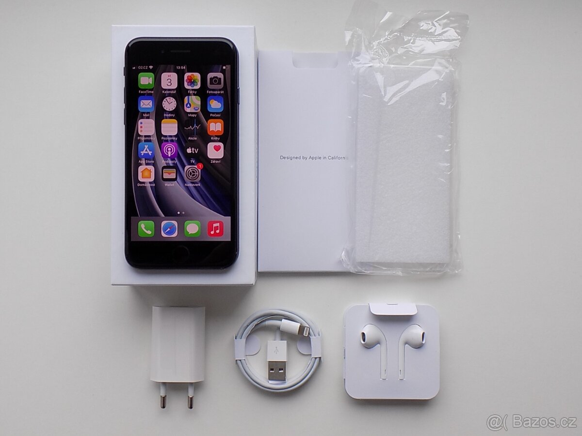 Apple iPhone SE (2020) 64GB Black TOP stav, ZARUKA