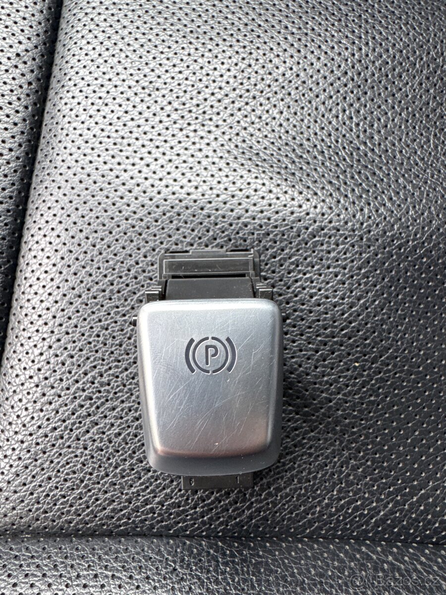 Spínač elektrické parkovací brzdy Mercedes benz