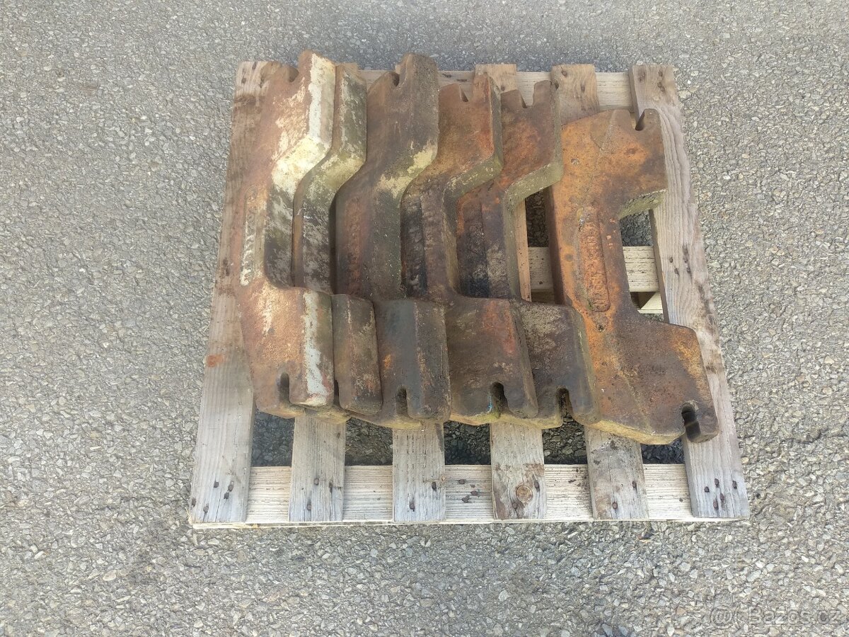 ZÁVAŽÍ ZETOR POD VANU 5211-7711,6911