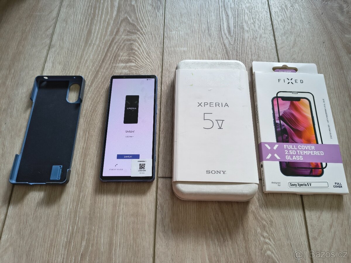 Sony Xperia 5V + pouzdro a sklo