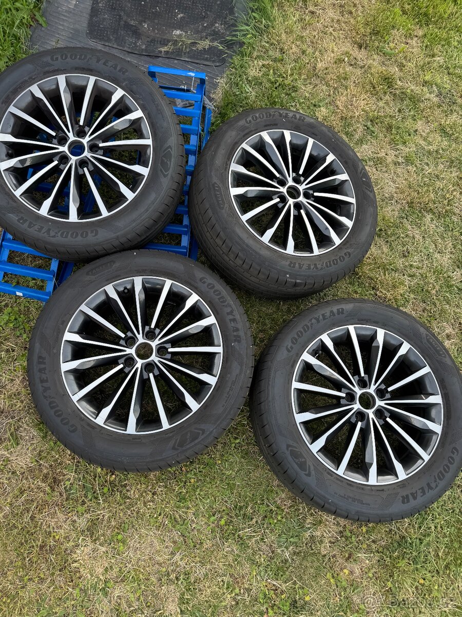 ☀️Orig. alu kola Trinity, Škoda Kodiaq 235/55/18 5x112 Letní