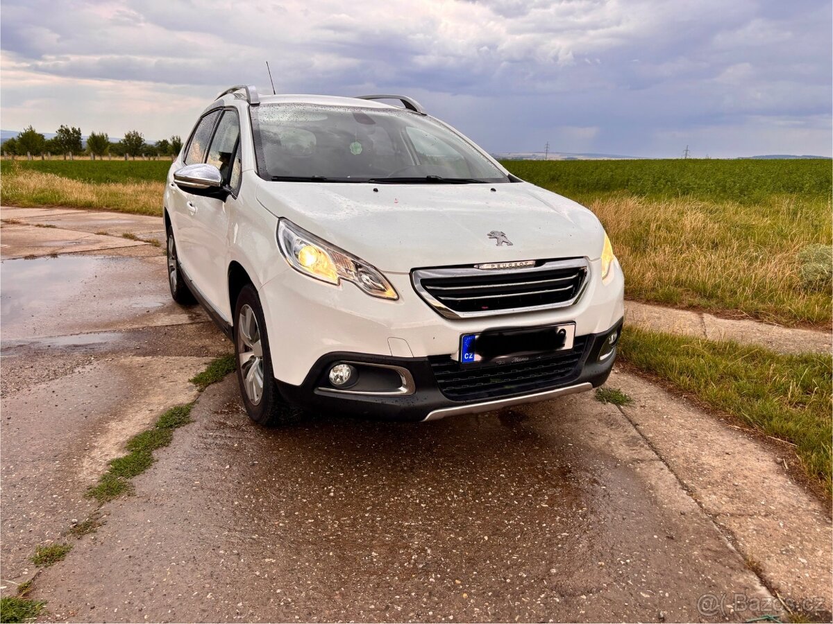 Peugeot 2008 1.2 60KW Activ