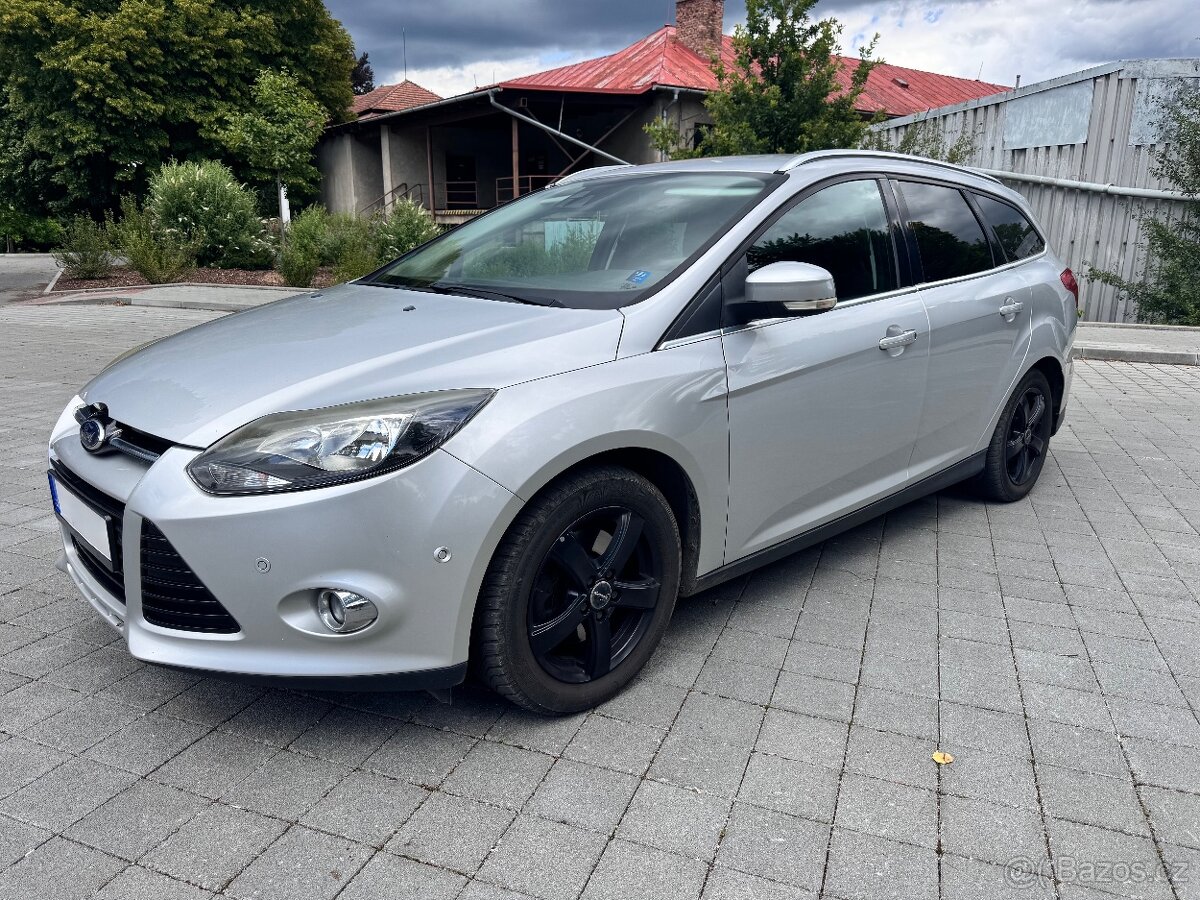 Ford Focus 1.6 110kw benzín