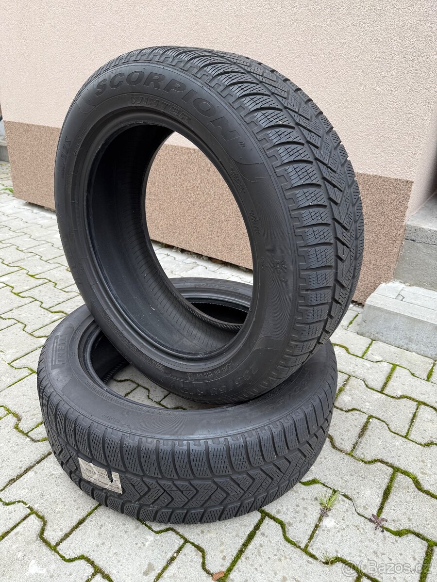 2x zimní pneu PIRELLI 235/55/19