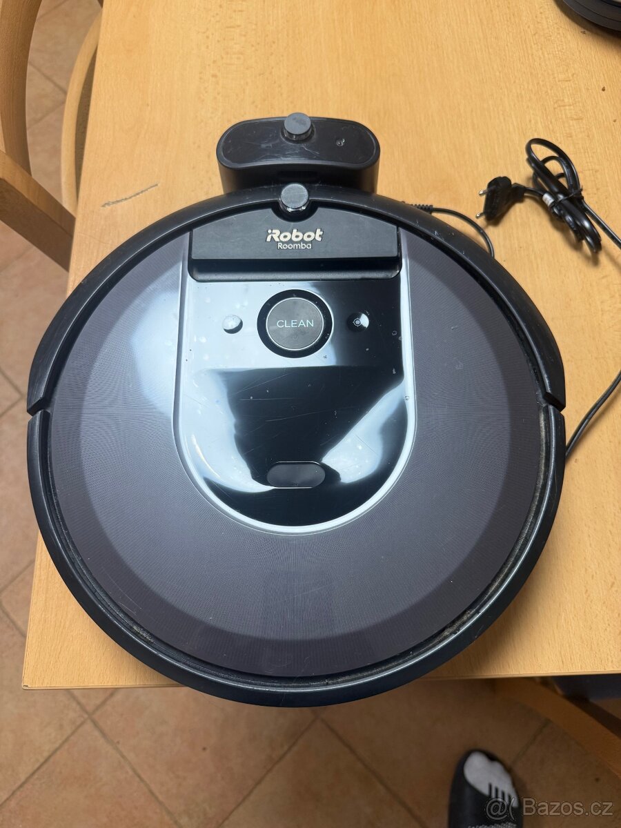 Automatický vysavač I robot Roomba I 7
