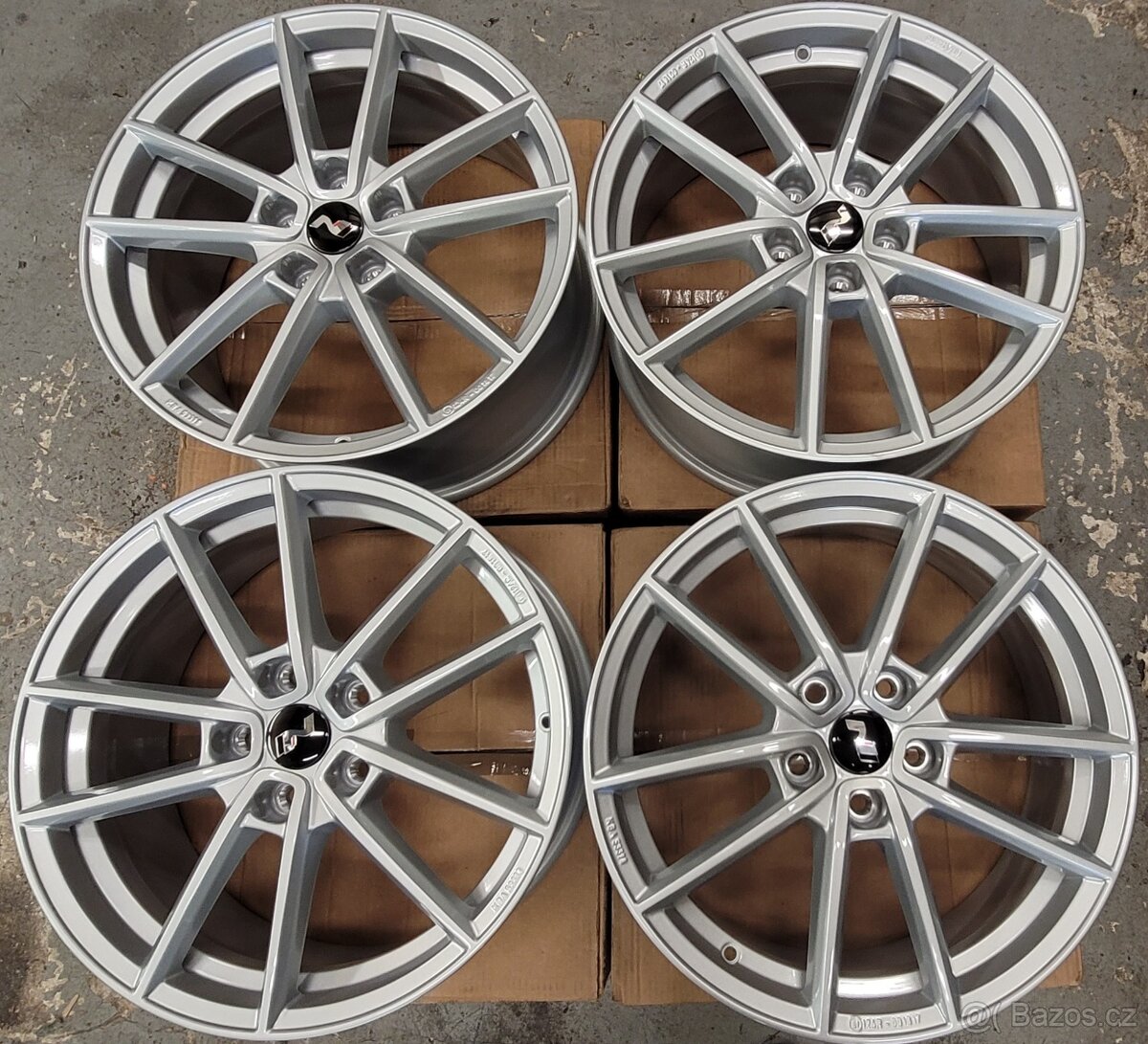 Hyundai i30 N, alu 18',originál Borbet, TPMS, nové