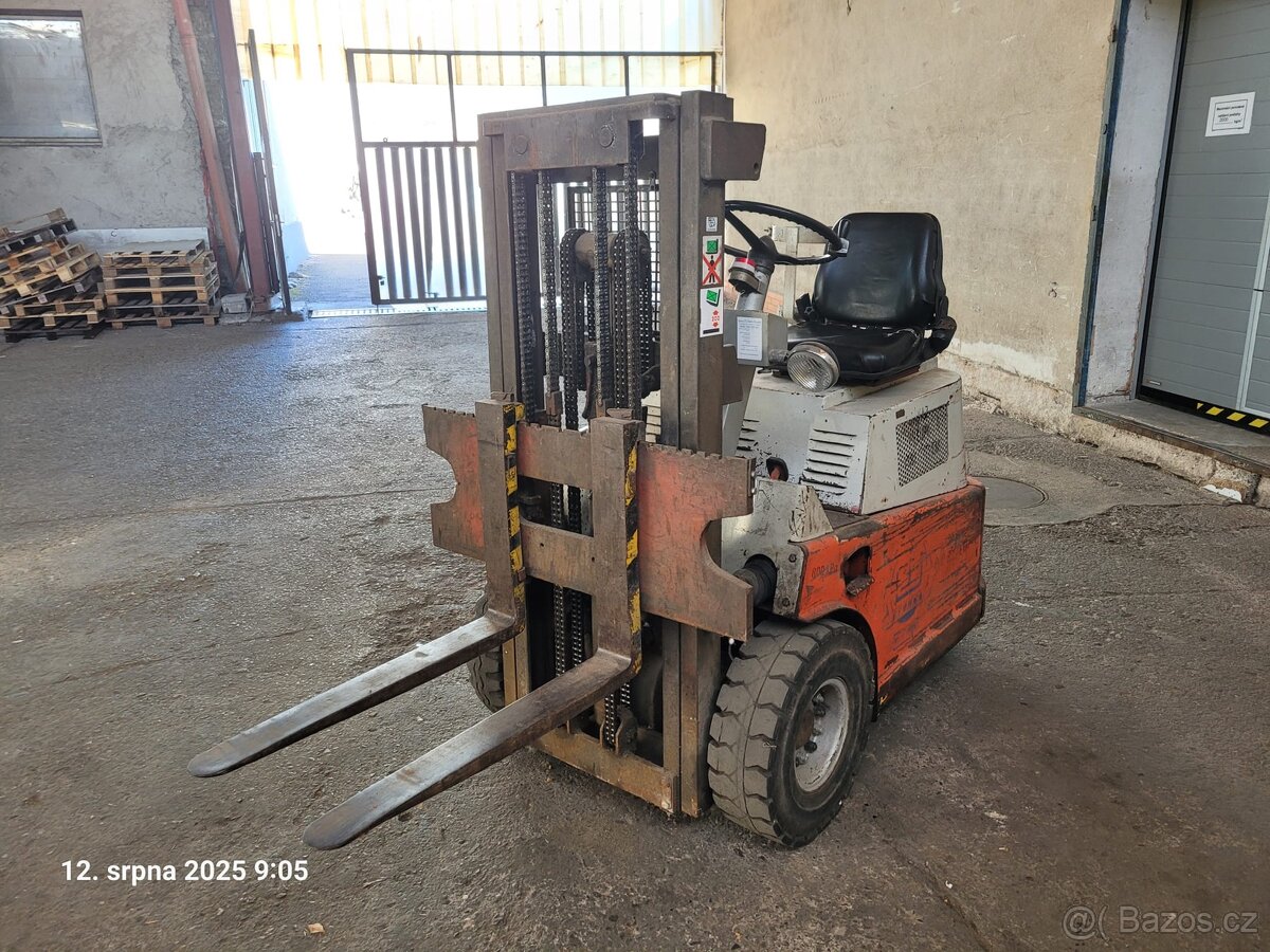 Vysokozdvižný vozík - ještěrka