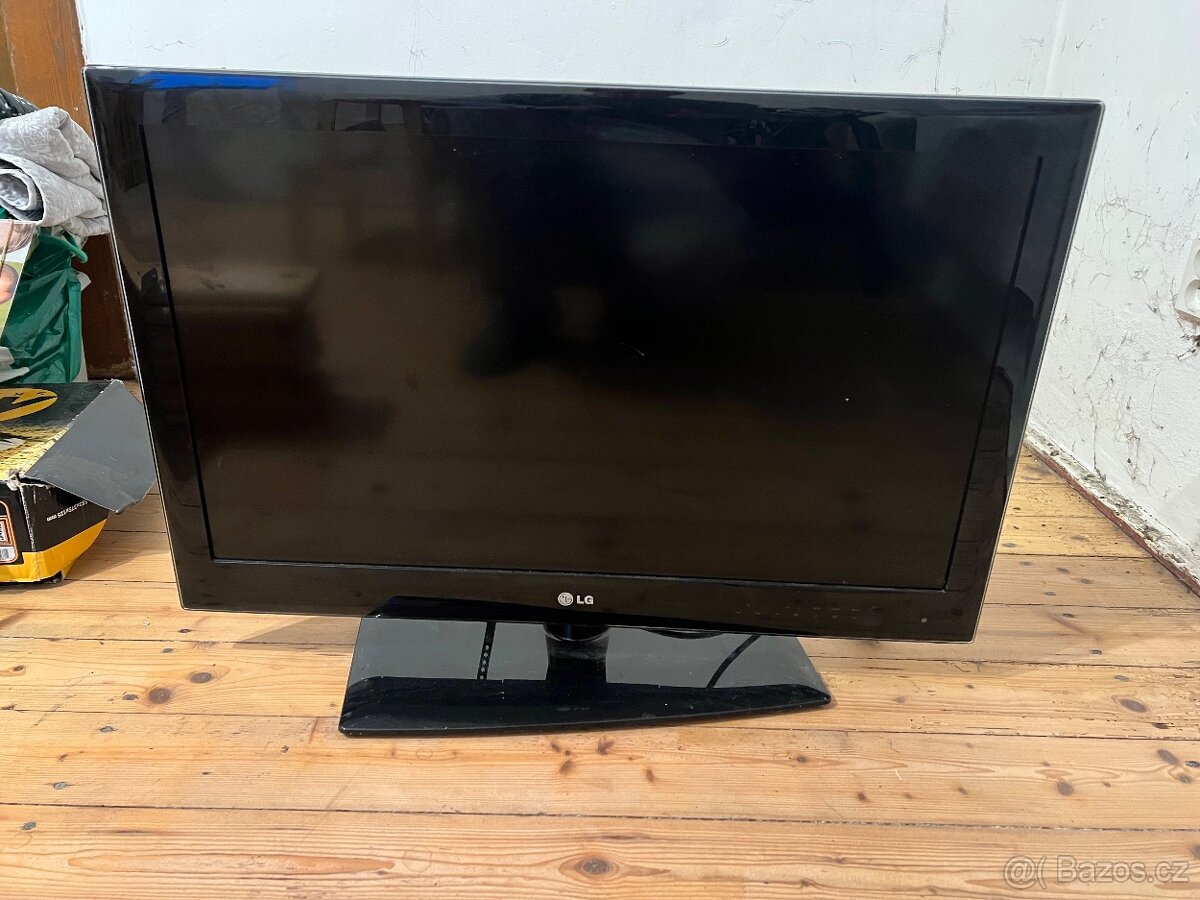 Televize LG 32LE5300