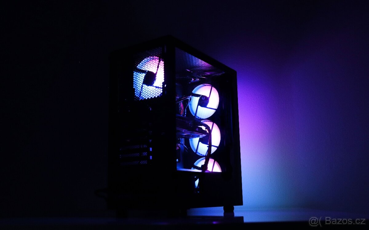 Herní PC – Intel i7 / RX 570 8GB / 16GB RAM – 12 měsíců záru