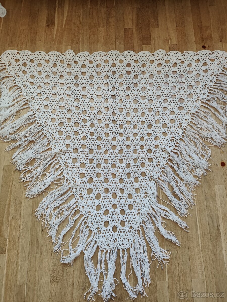 Háčkovaný pléd, šátek