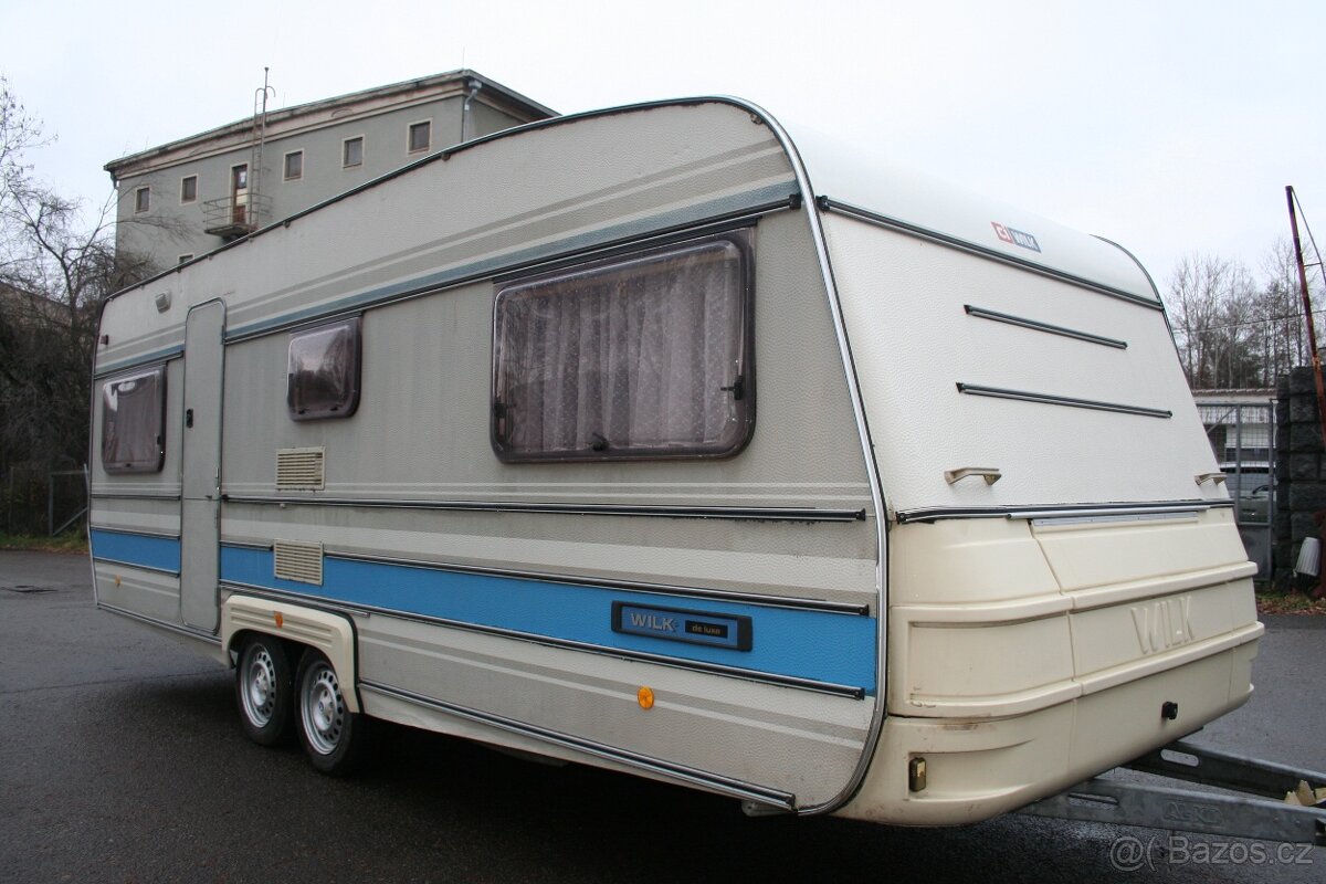 Karavan Wilk 590 Luxus