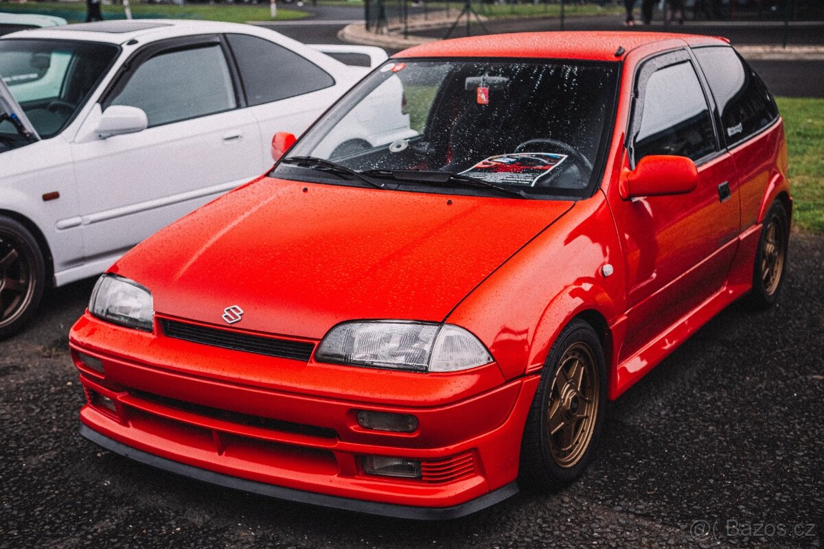Suzuki swift GTi mk2