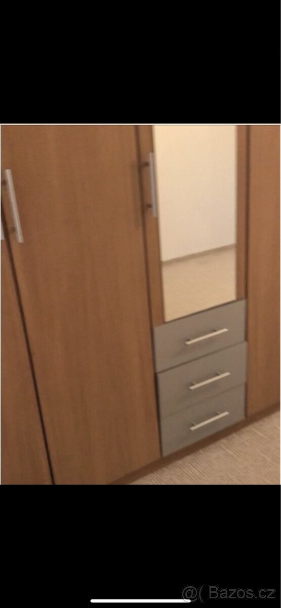 prodám vybavení kompletní ložnice