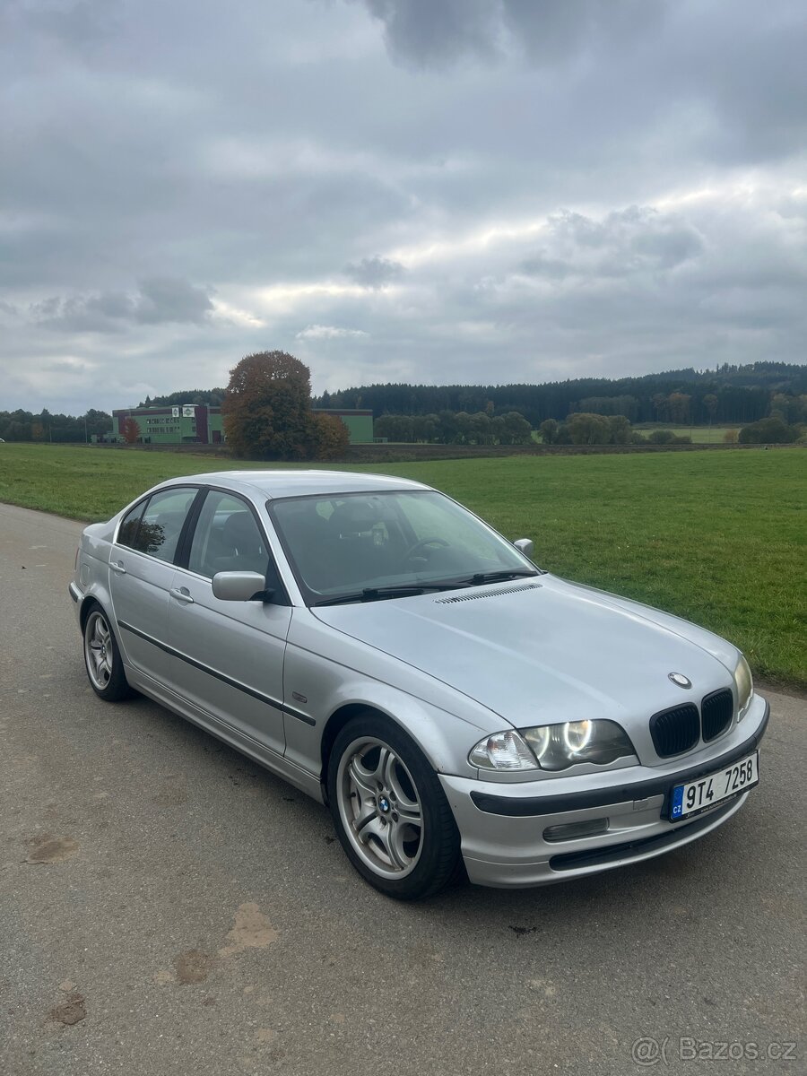 BMW e46 320i
