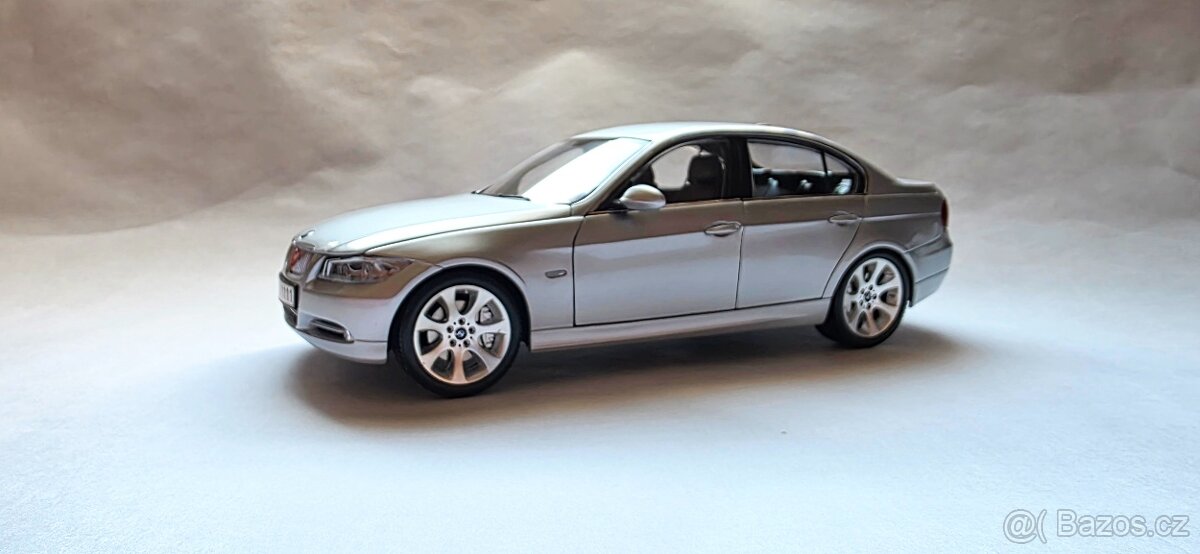BMW 330i E90 silver kyosho 1:18