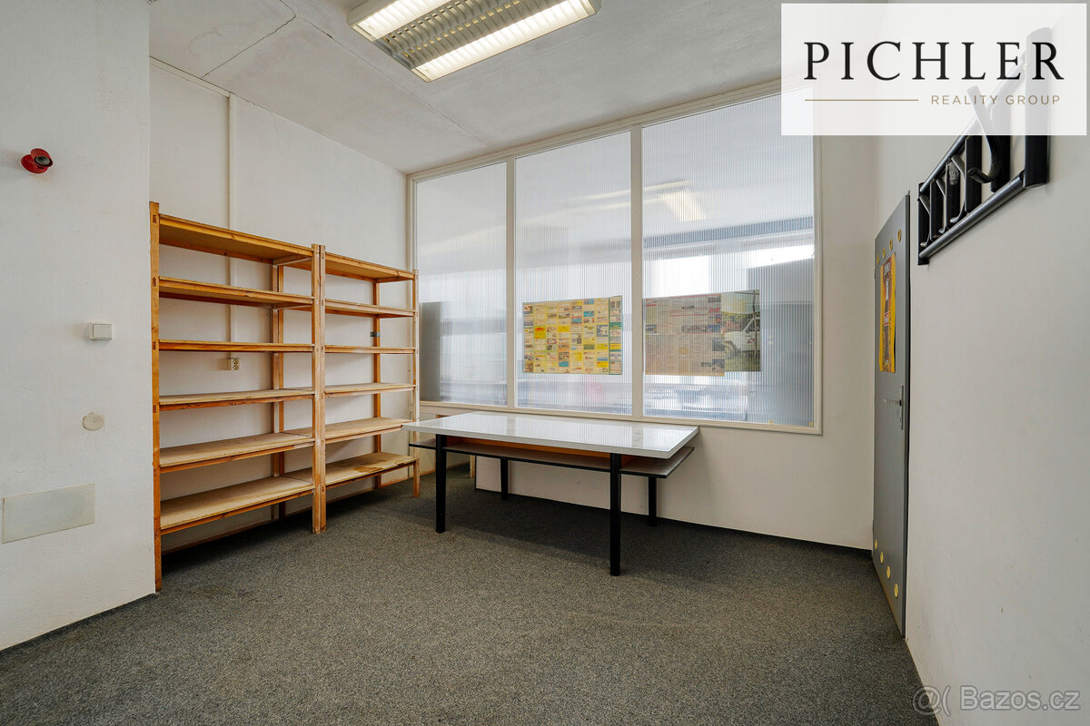 Pronájem kanceláře 29 m², Plzeň - Bolevec