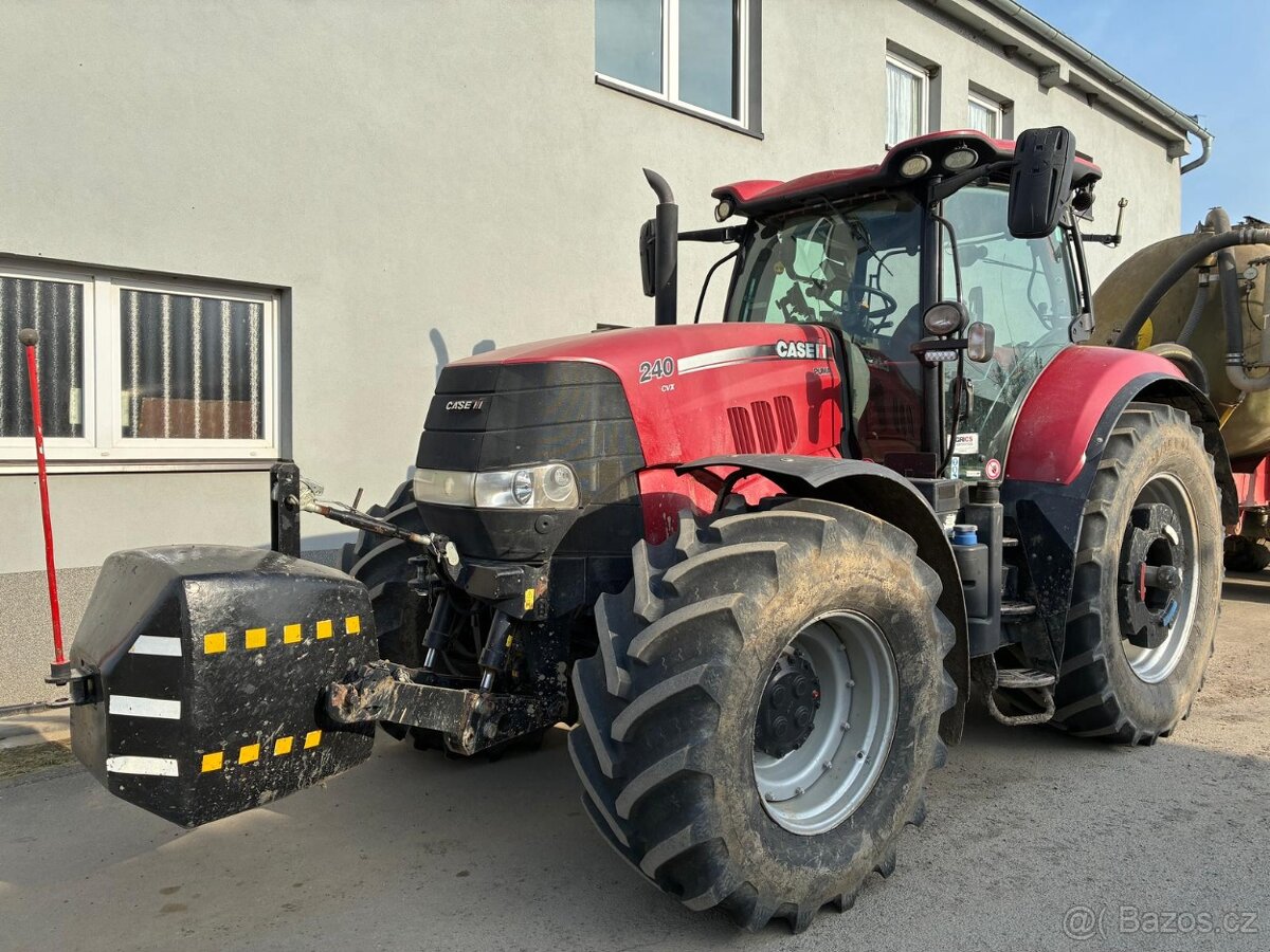 Kolový traktor Case IH Puma 240 CVX