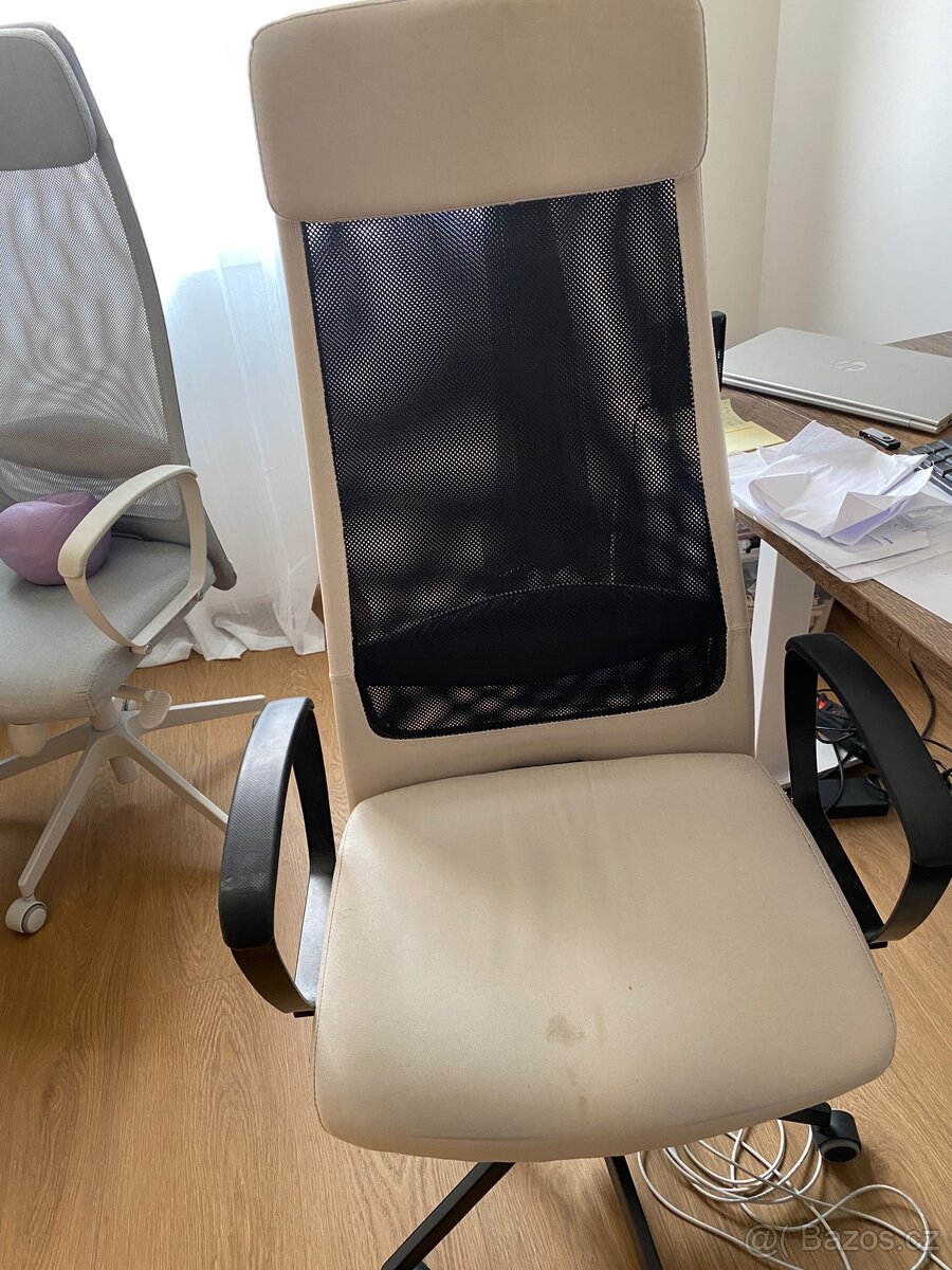 Psací stůl + židle IKEA