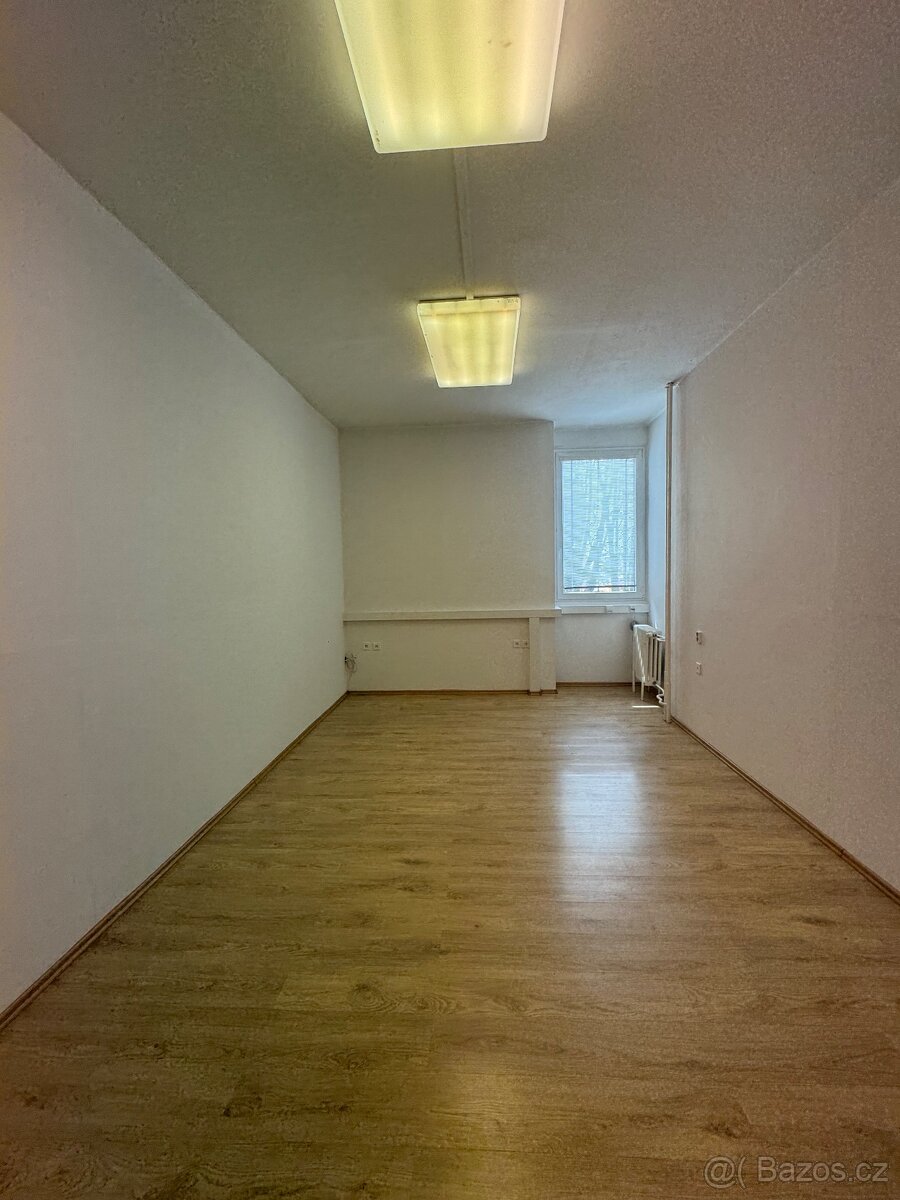 Pronájem kancelářského prostoru 16m2- 68m2