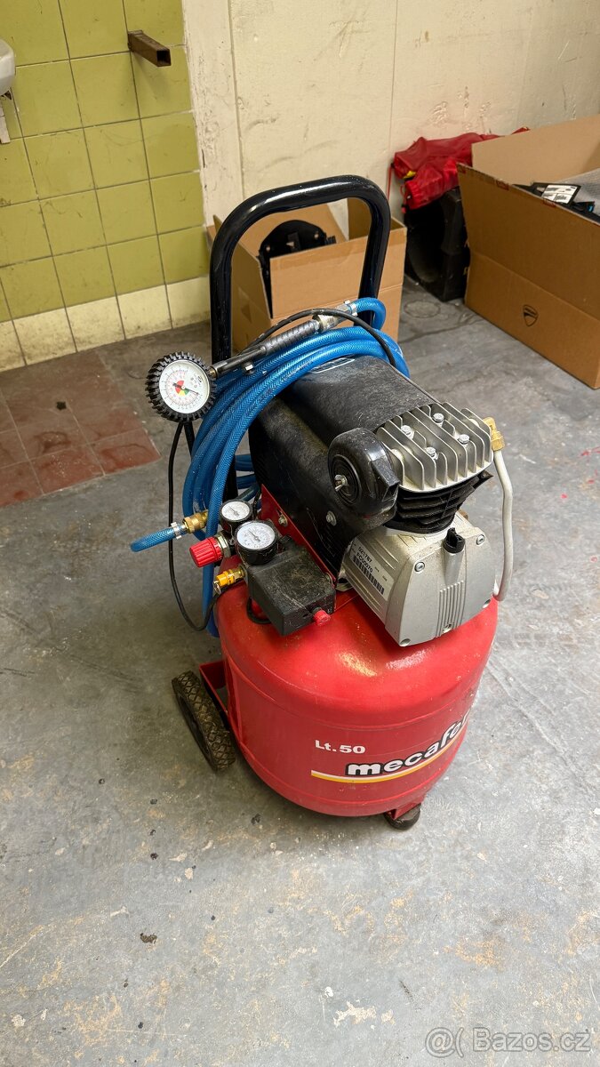 Kompresor NUAIR Mecafer FC 2/50 Vertical