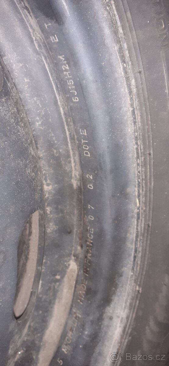 Kompletní zimní kola na C3 r.2000 -2008