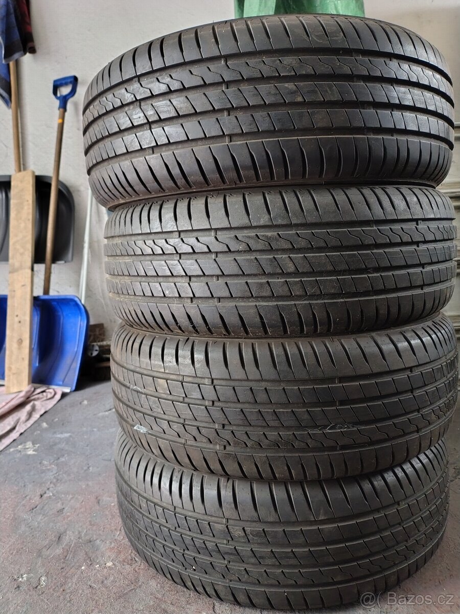 krásné letní pneumatiky 205/55/16 Firestone