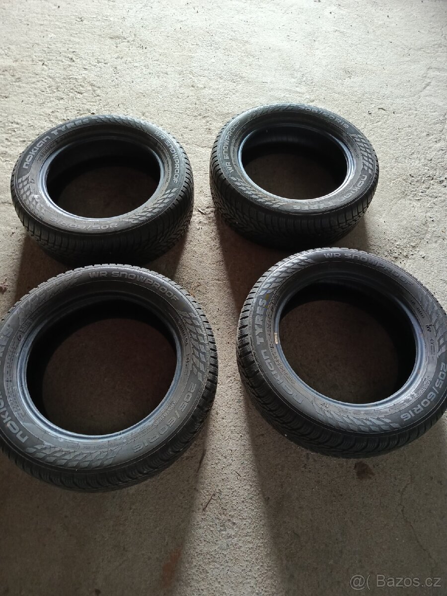 Zimní pneu 205/60 R16