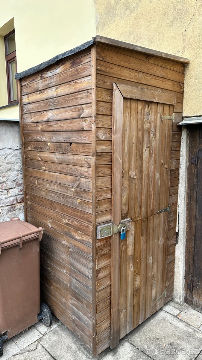 Vidaxl Zahradní domek na nářadí 105x110x218