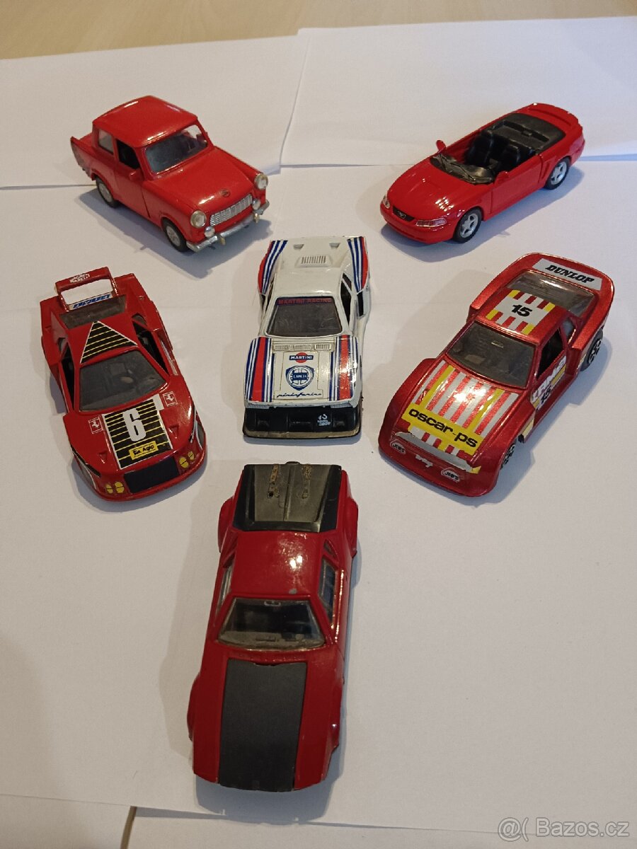 Modely aut 1/43