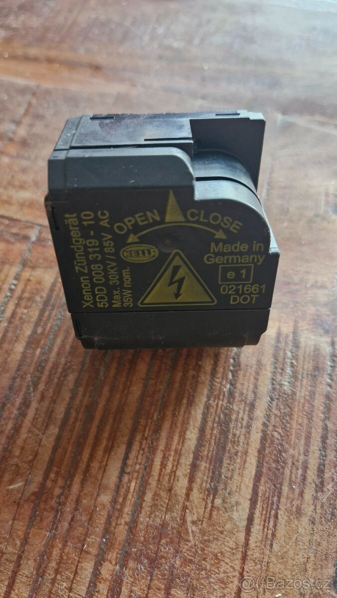 Startér xenonu Hella 5DD 008 319