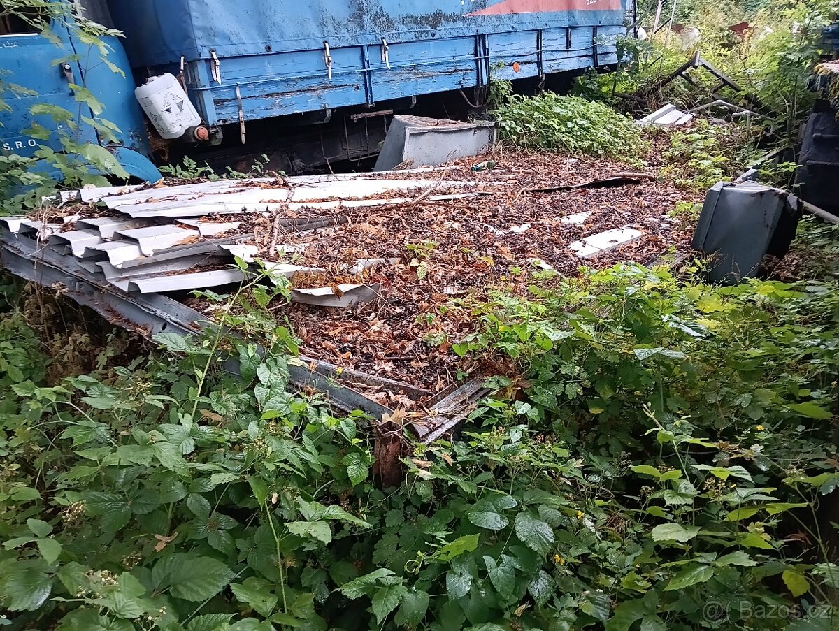 Plošina za traktor
